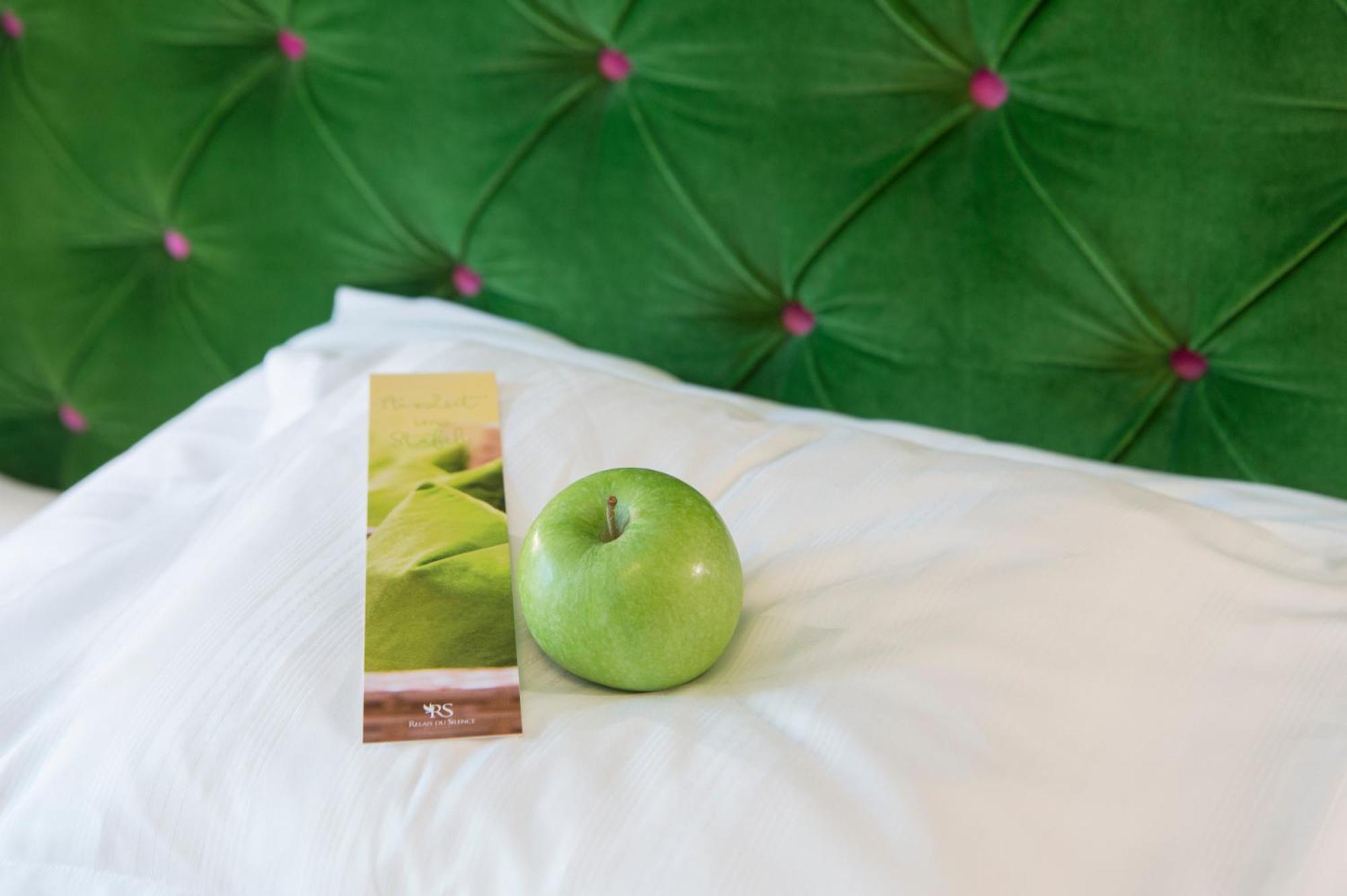 Hotel Staefeli เลคอัมอาร์ลแบร์ก ห้อง รูปภาพ